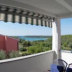 Lavinija *