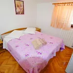 Lavinija *