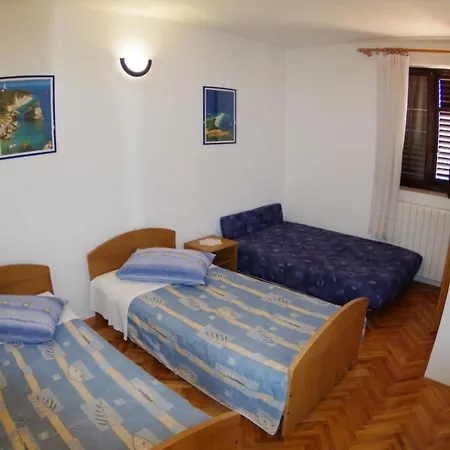 Lavinija Apartman